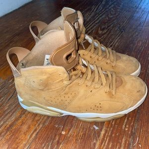 Used Men’s Jordan 6 ‘Wheat’ size 10.5